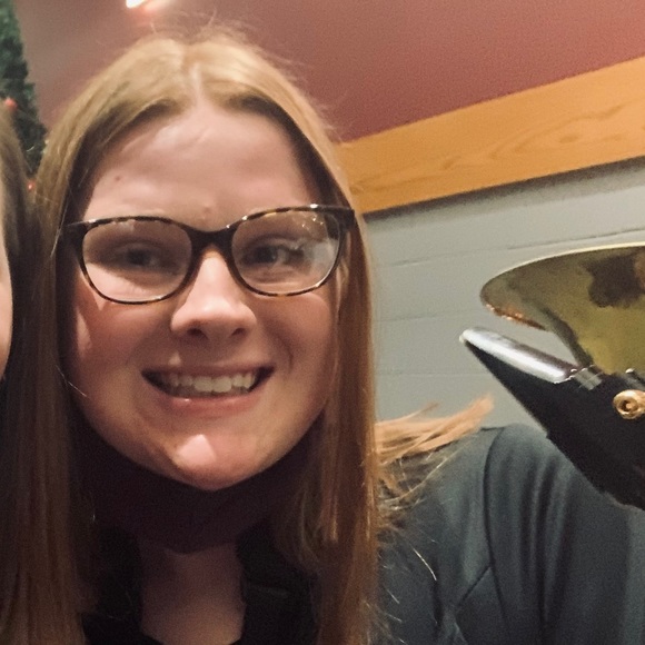 Meet your Posher, Kylee - Picture 1 of 1